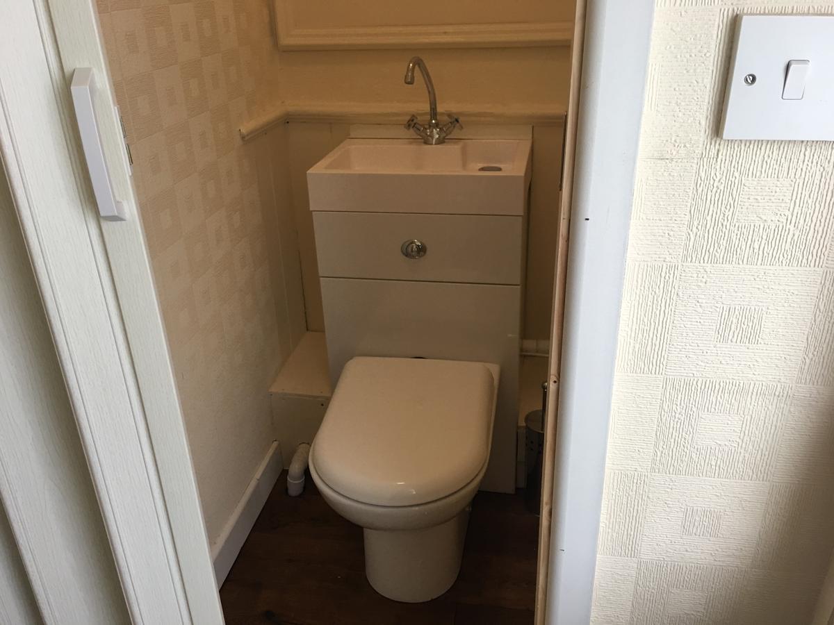 ניופורט Budget Rooms Crosskeys מראה חיצוני תמונה